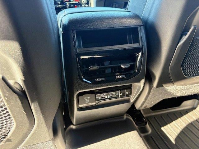 2024 Jeep Grand Cherokee Overland