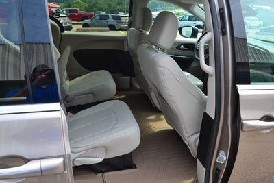 2017 Chrysler Pacifica LX
