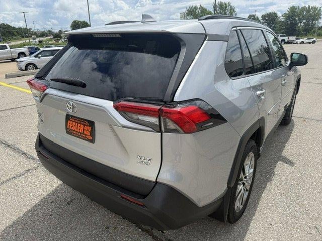 2020 Toyota RAV4 XLE Premium