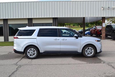 2022 Kia Carnival LXS